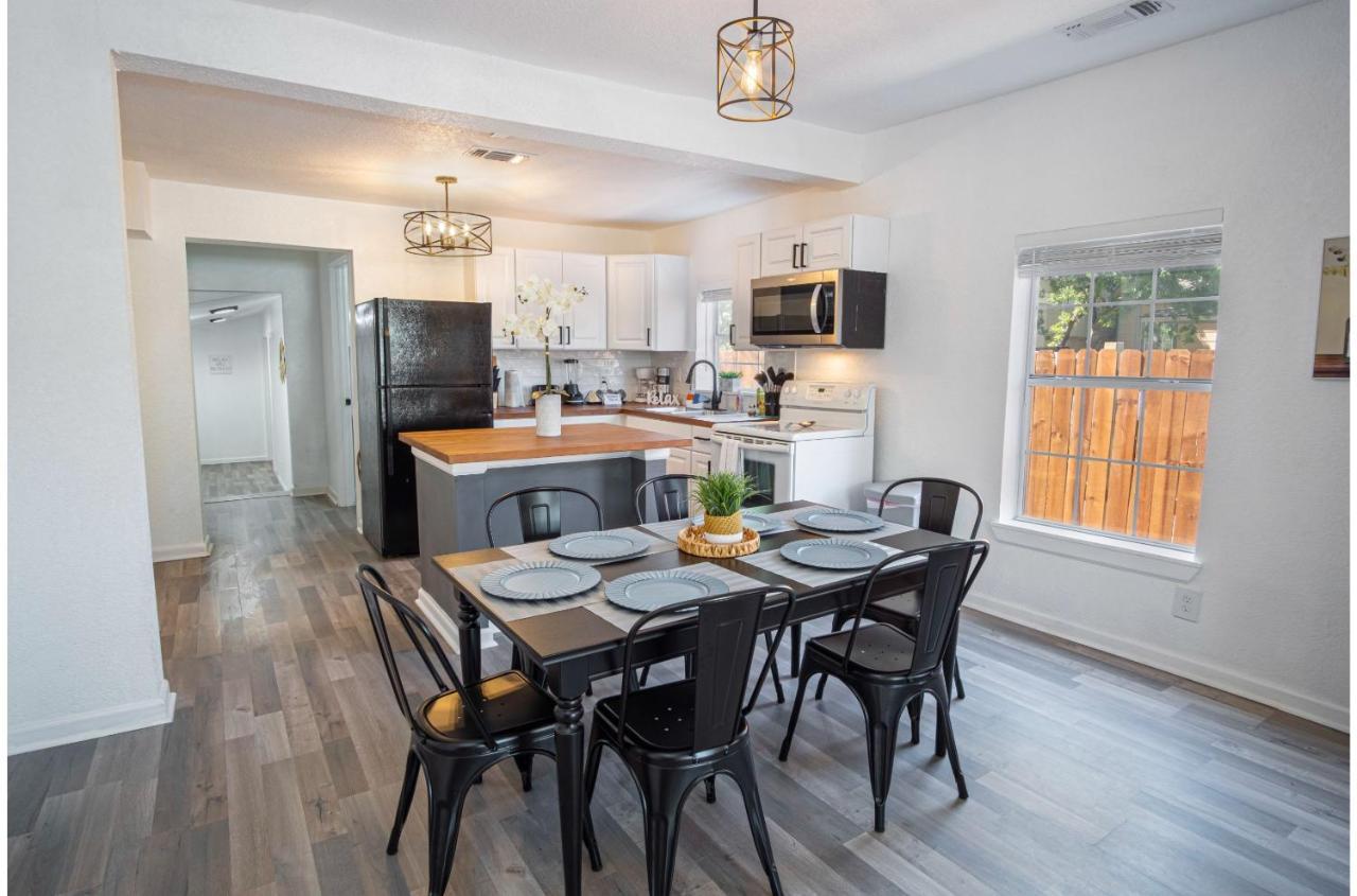 Charming 4Br2Ba Only 5 Mins Downtown Riverwalk San Antonio Esterno foto