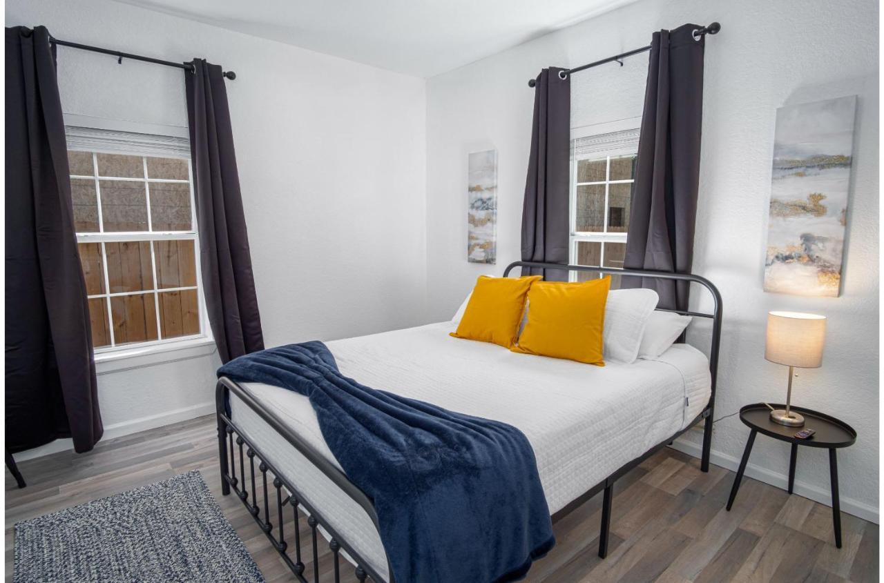Charming 4Br2Ba Only 5 Mins Downtown Riverwalk San Antonio Esterno foto